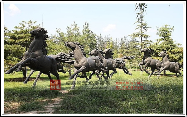 公園銅馬雕塑